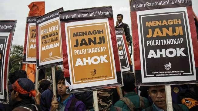 Mahasiswa Tuntut Adili Ahok