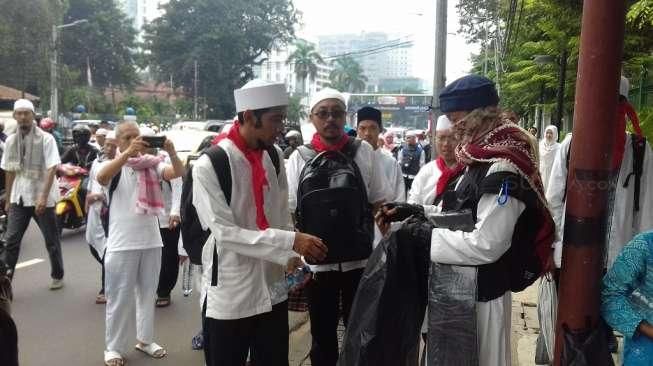 Begini Cara Abdullah Jaga Kebersihan Jakarta Saat Ada Demonstrasi