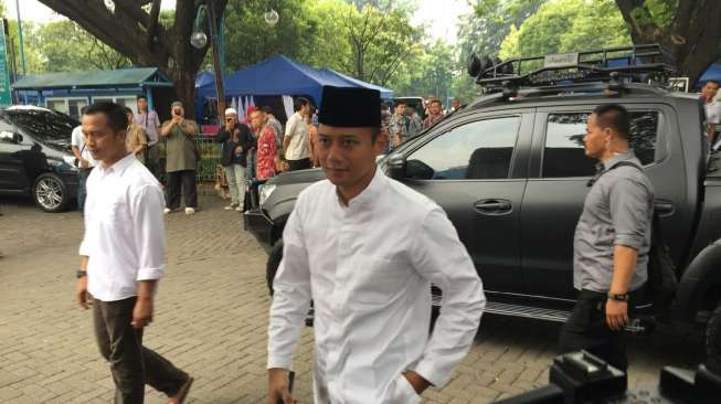 Begini Respon Agus SBY Saat Diajak ke Monas