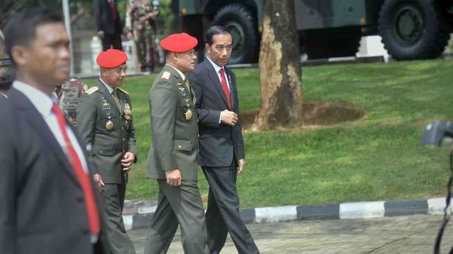 Jokowi Beri Arahan Kepada Kopassus