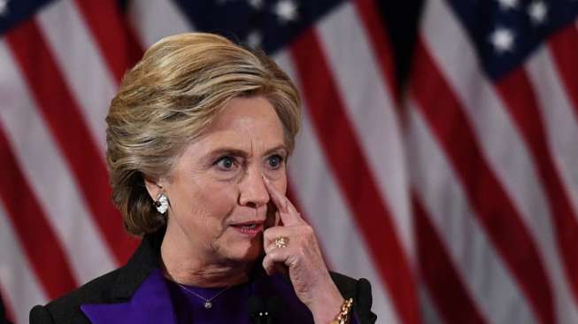 Hillary Clinton Kritik Rencana Trump Kerahkan Militer Demi Setop Protes