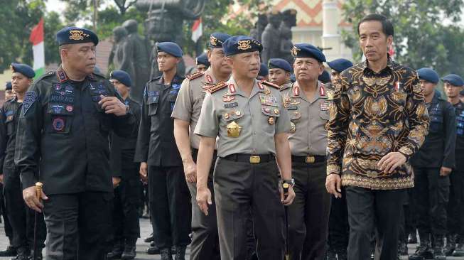 Jokowi Kunjungi Mako Brimob