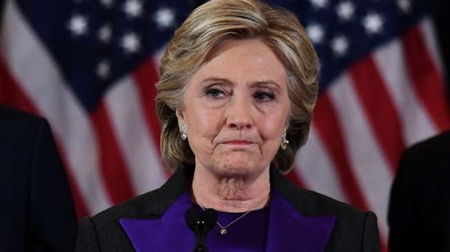 Kalah dari Trump, Hillary Clinton Salahkan Lelaki Ini