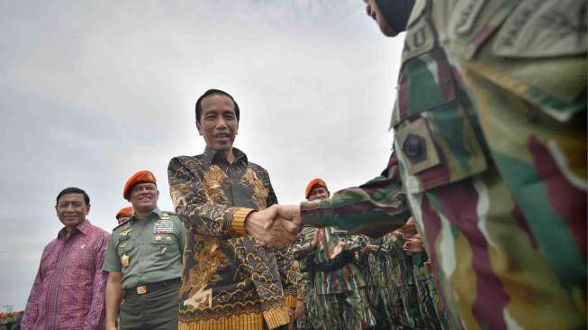 Jokowi Kunjungi Korpaskhas TNI AU