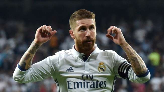 Kembali Berlatih, Bek Madrid Ini Siap Tampil dalam Derby Madrid