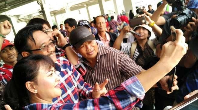 Djarot Ungkap Kenapa Hari Ini Kampanye Bareng Istri