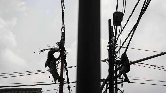 Relokasi Jaringan Utilitas PLN