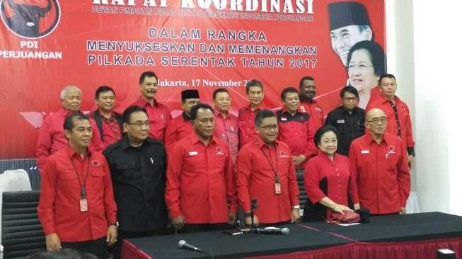 Warga Tolak Ahok, Mega: Bisa Saja Dibayar atau Tak Tahu Aturan