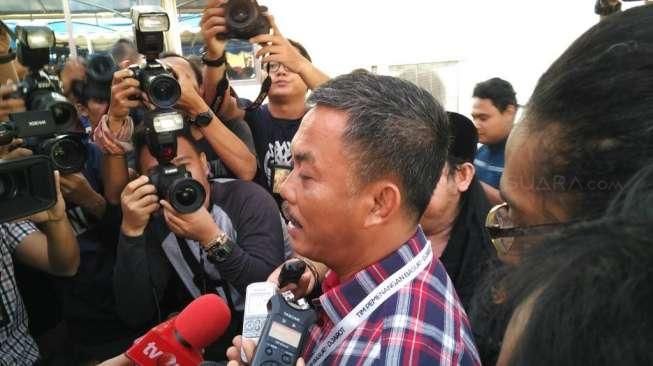 Ahok Diperiksa sebagai Tersangka, Tim Pemenangan 'Geruduk' Mabes