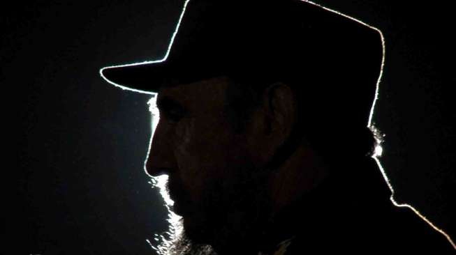 Fidel Castro adalah seorang politikus Kuba dan revolusioner 