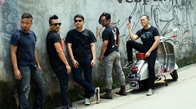 "Salam Damai Mari Berkawan", Bukti Eksistensi Band Vespunk