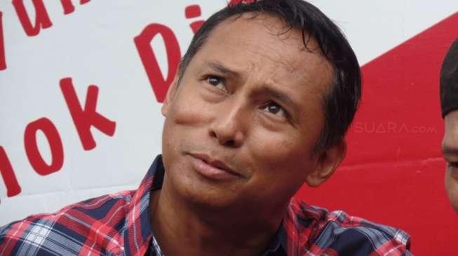 Artis sekaligus anggota DPR Nico Siahaan. [suara.com/Ismail]