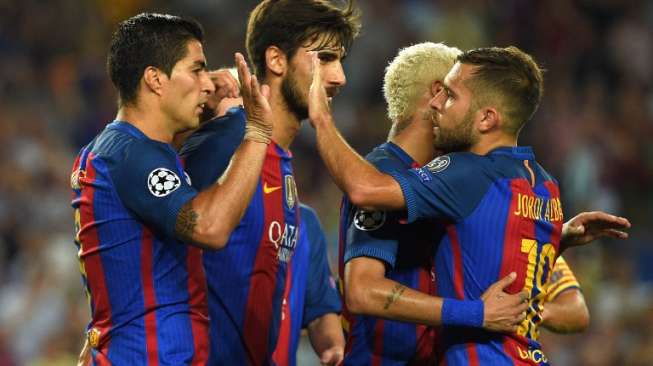 Cidera, Pemain Barcelona Ini Dipastikan Batal Berlaga di Clasico