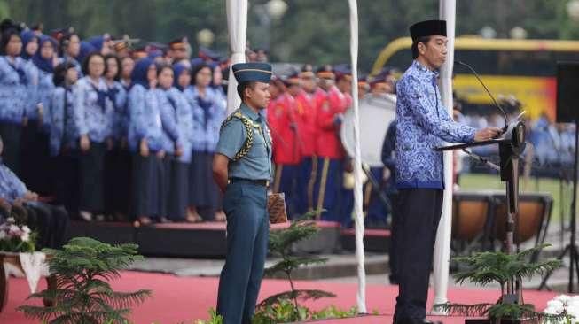 Jokowi Kritik Aparat Sipil Negara Tinggalkan Mental Priyayi