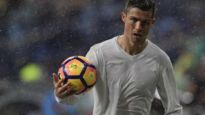 Tragedi Chapecoense buat Hatinya Terenyuh, Ronaldo Sumbang Rp43 M