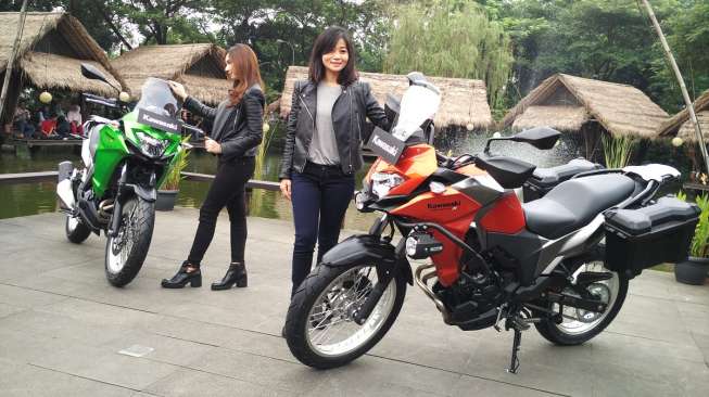 Kawasaki Versys-X 250 diperkenalkan di Bintaro, Tangerang Selatan, Rabu (30/11) [Suara.com/Insan Akbar Krisnamusi].