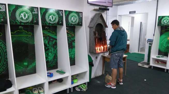 Rekannya Banyak yang Tewas, Kiper Chapecoense Ini Pilih Pensiun