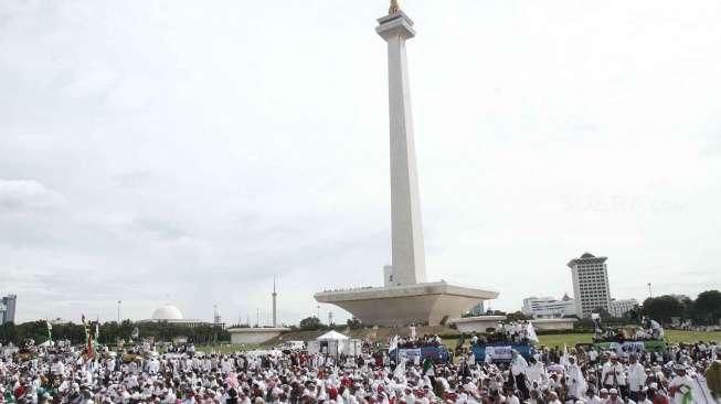 Sebagai wujud dukungan dalam aksi super damai bela Islam jilid III.