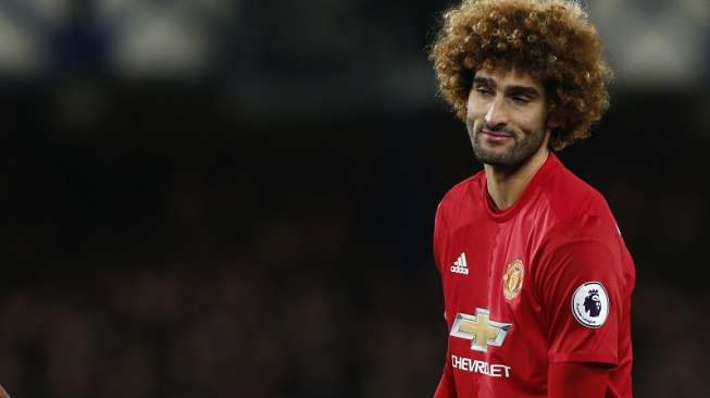 Neville Sebut Fellaini Bodoh