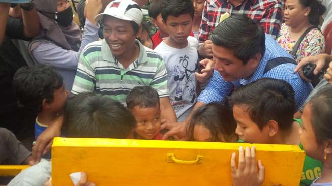 Tak Seperti Biasanya, Warga Ditraktir Ahok Es Goyang Hari Ini