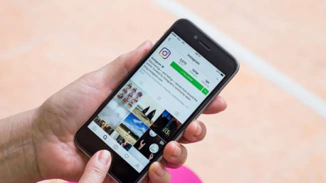 Aplikasi Instagram pada sebuah ponsel pintar bersistem Android (Shutterstock).