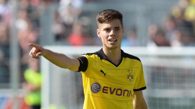 Weigl Dilirik Madrid dan Barca, Tuchel: Dia Belum Siap