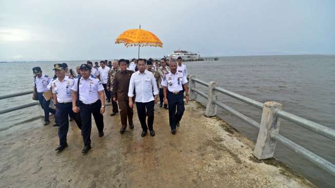 Menhub Dorong Maskapai Bantu Korban Gempa Aceh