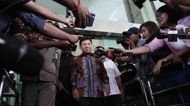 Setya Novanto diperiksa sebagai saksi kasus dugaan korupsi pengadaan e-KTP.