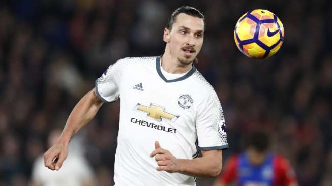 MU Petik Kemenangan, Mou Puji Ibra Setinggi Langit