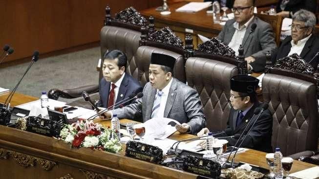 Sidang Paripurna DPR Bahas Revisi UU MD3