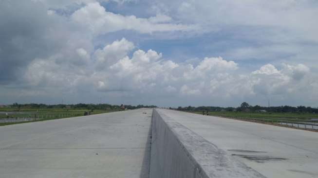 Jalan Tol Solo-Ngawi Ditargetkan Selesai Oktober 2017