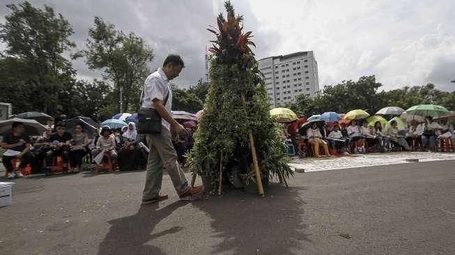 Jemaat Yasmin-Filadelfia Ingin Ini Terakhir Natal di Depan Istana