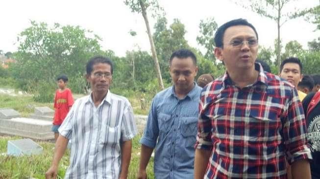 Di Sela Kampanye Ahok Sambangi Toko Kusen di Depok, Ini Alasannya