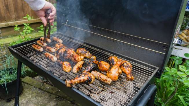 Cara Antisipasi Risiko Pesta Barbeque di Malam Pergantian Tahun