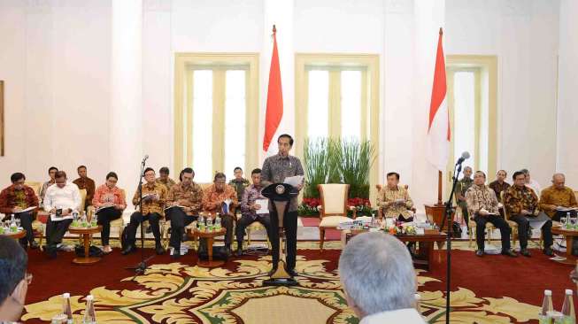 Jokowi-JK Bahas Program 2017