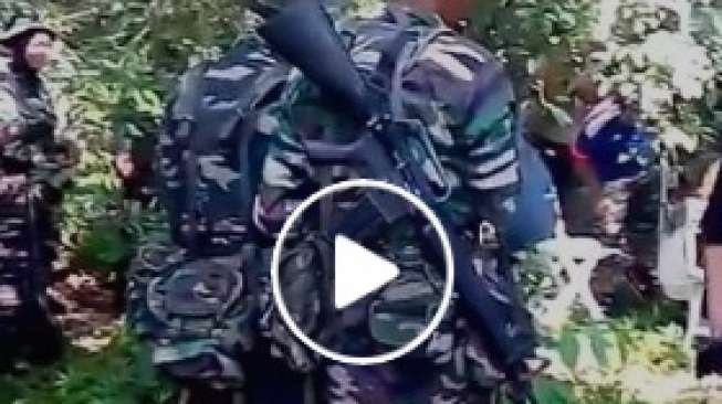 Gara-gara Latah!  Tentara Ini Viral di Facebook