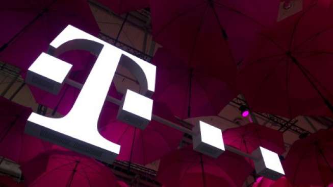 Bos T-Mobile Bikin 7 Prediksi di 2017