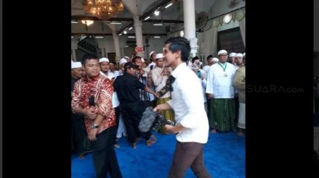 Kaesang Ikut Jokowi Bertemu Habib Luthfi di Kanzus Sholawat