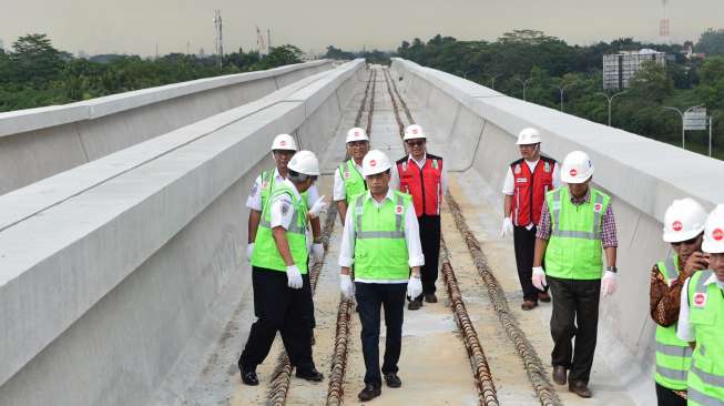 Menhub: Konstruksi Proyek LRT Selesai Pertengahan 2018