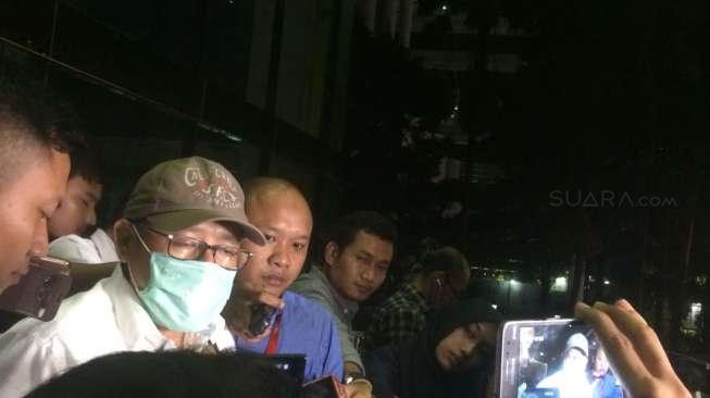Pakai Masker ke KPK, Anas Ditanya Hal yang Tak Diketahuinya
