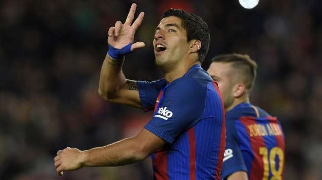 Suarez Cetak Gol ke-100 bagi Barca, MSN Capai 302 Gol