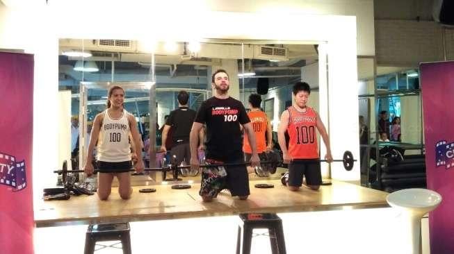 Tetap Seksi Usai Melahirkan dengan Latihan 'Body Pump'