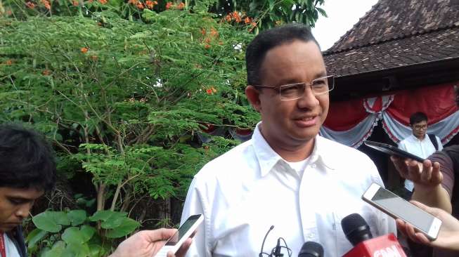 Begini Reaksi Anies Baswedan saat Baca Komentar Haters di Sosmed