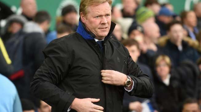 Reaksi manajer Everton Ronald Koeman saat timnya menjamu Man City di Goodison Park [AFP]