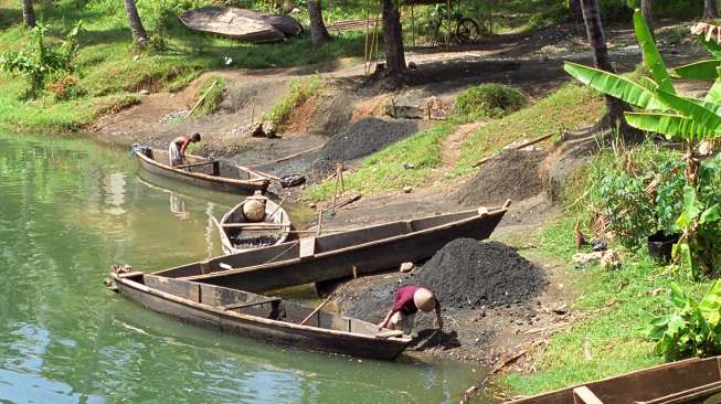 Wisata Petualangan di Sungai Citumang Pangandaran
