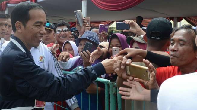 Presiden Jokowi Terima Pengurus ICMI di Istana Merdeka