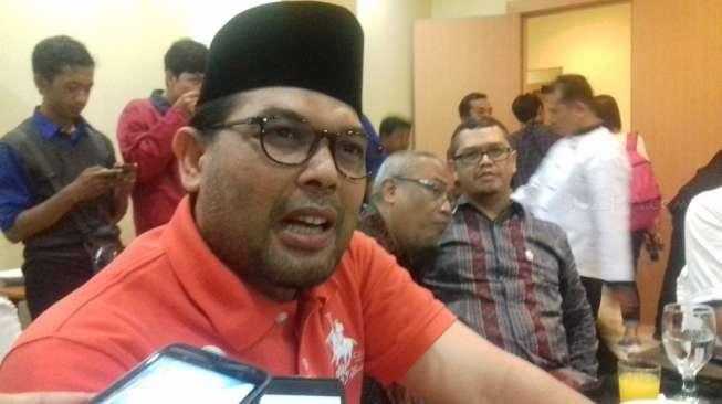 Ahok Dibiarkan Tetap Huni Sel Brimob, Nasir Djamil Sebut Dagelan