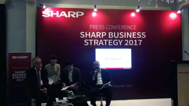 Target 2017, Sharp Masuk Bisnis Online