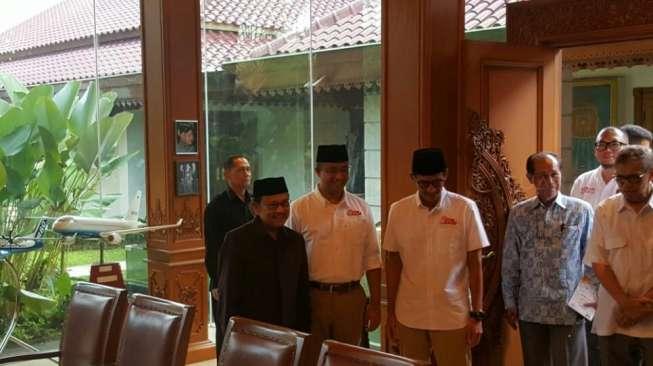 Nasihat Habibie Buat Anies dan Sandiaga Jelang 15 Februari