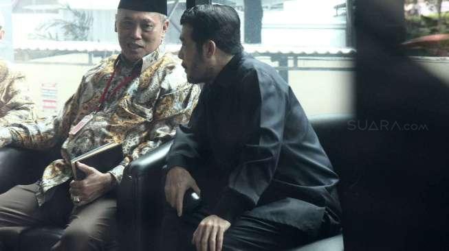 Majelis Kehormatan Mahkamah Konstitusi (MKMK) menyambangi KPK, di Jakarta, Kamis (2/2).